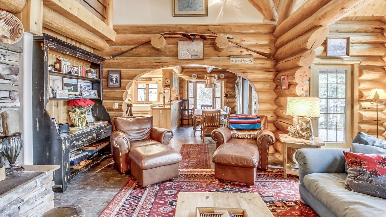 Photo of Livingroom in Sandpoint