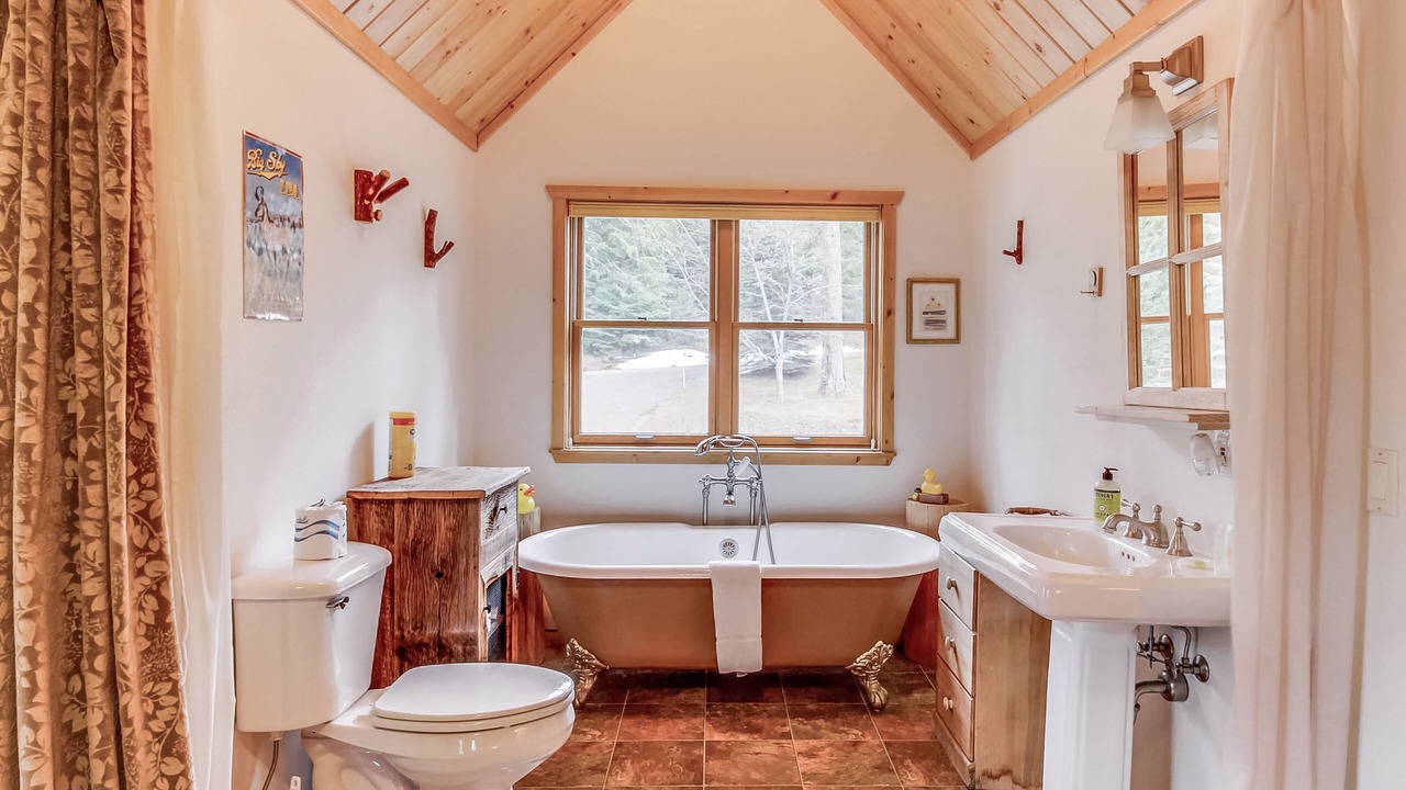 Photo of Bathroom in Sandpoint