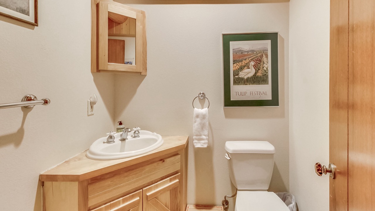 Photo of Bathroom in Sandpoint