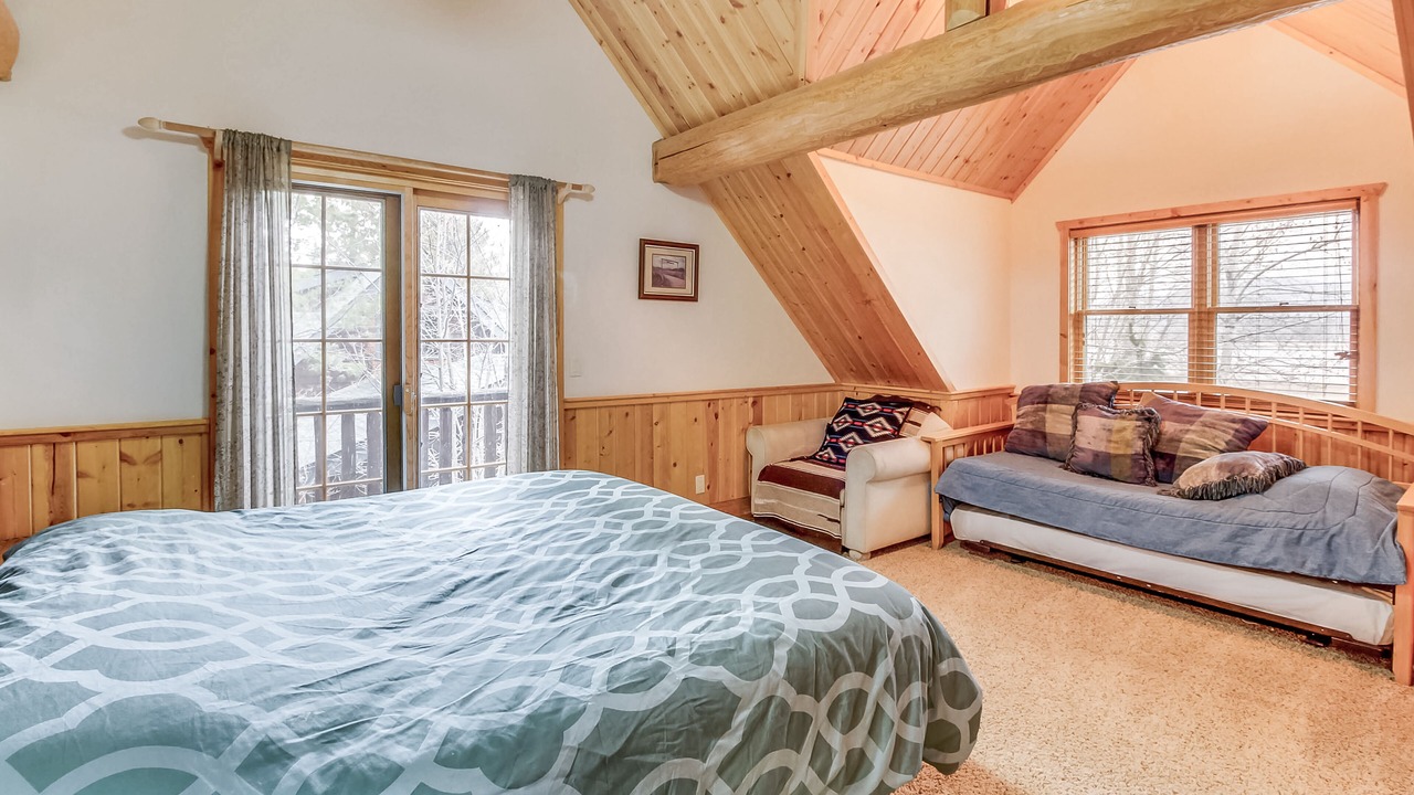 Photo of Bedroom in Sandpoint
