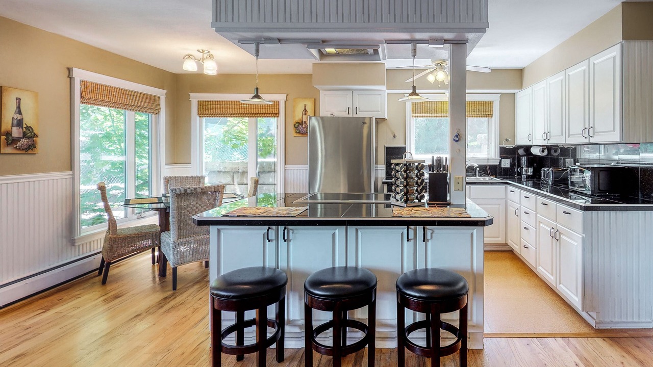 Photo of Kitchen in Sandpoint