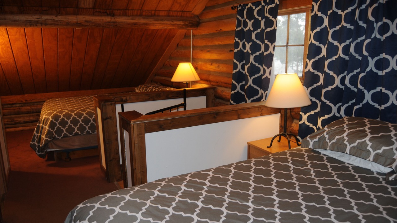 Photo of Bedroom in West Yellowstone