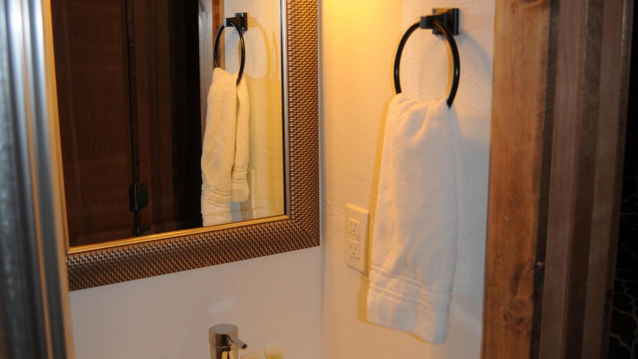 Photo of Bathroom in West Yellowstone
