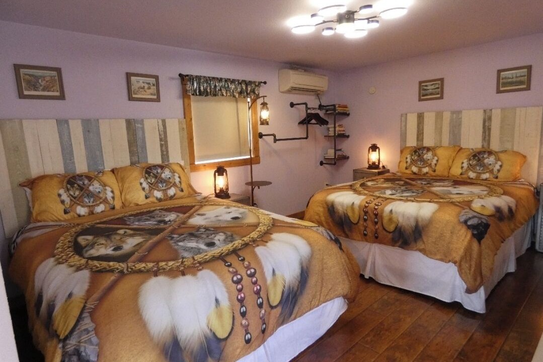 Photo of Bedroom in West Yellowstone