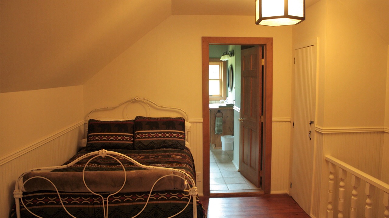 Photo of Bedroom in Gallatin Gateway