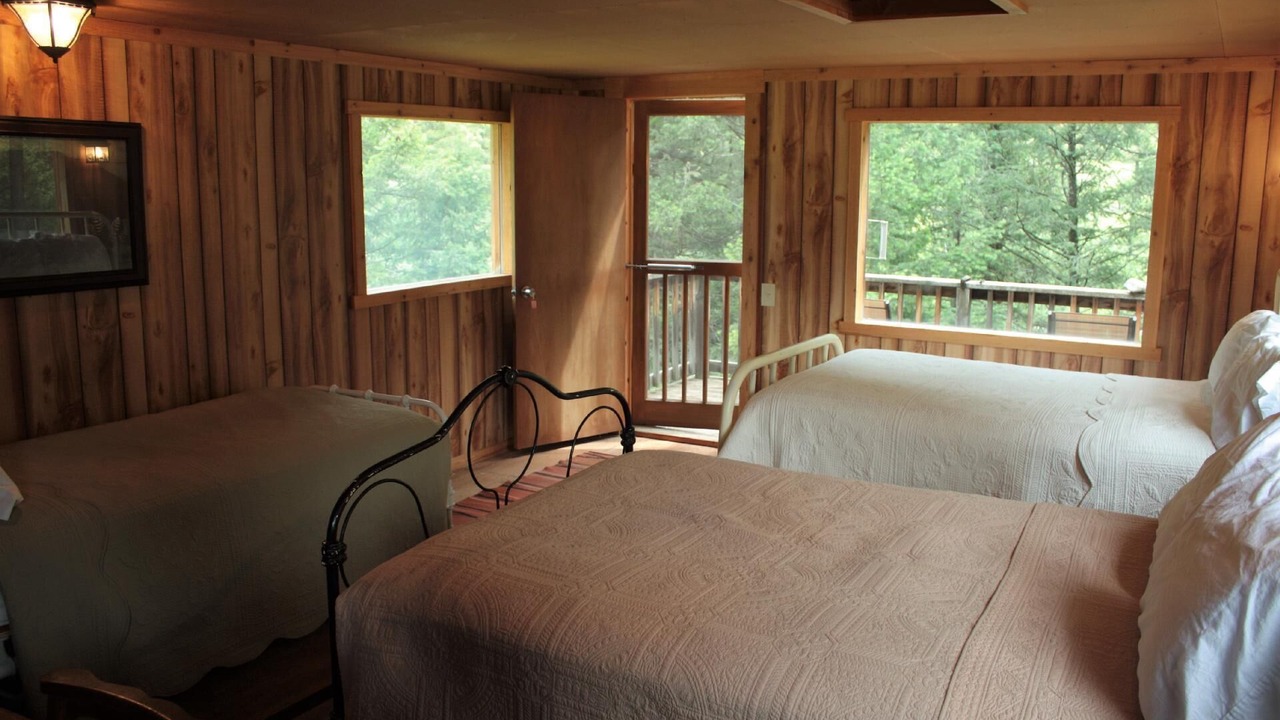 Photo of Bedroom in Gallatin Gateway