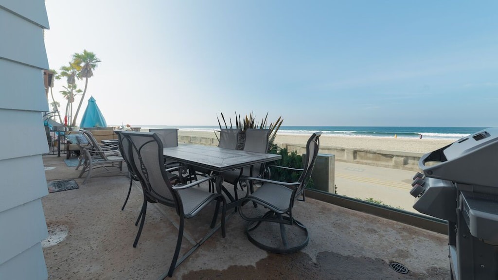 Photo of Patio Balcony in Mission Beach