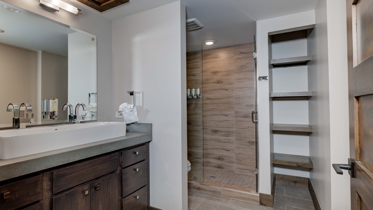 Photo of Bathroom in Powder Ridge