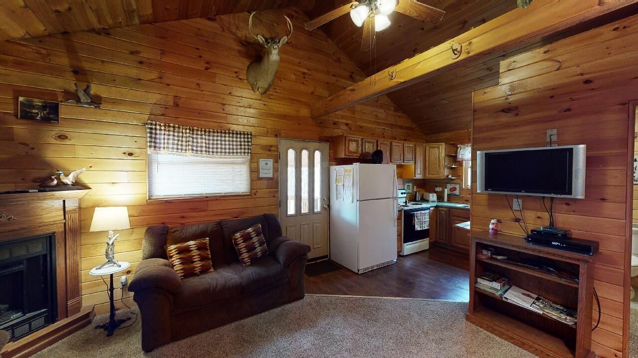Photo of Livingroom in Nelsonville