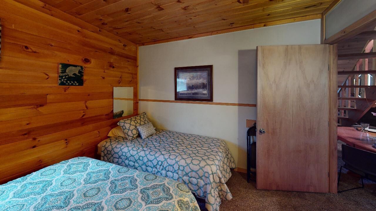 Photo of Bedroom in Nelsonville