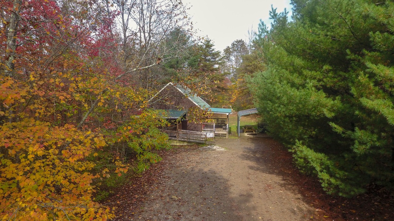 Photo of Outdoor in Nelsonville