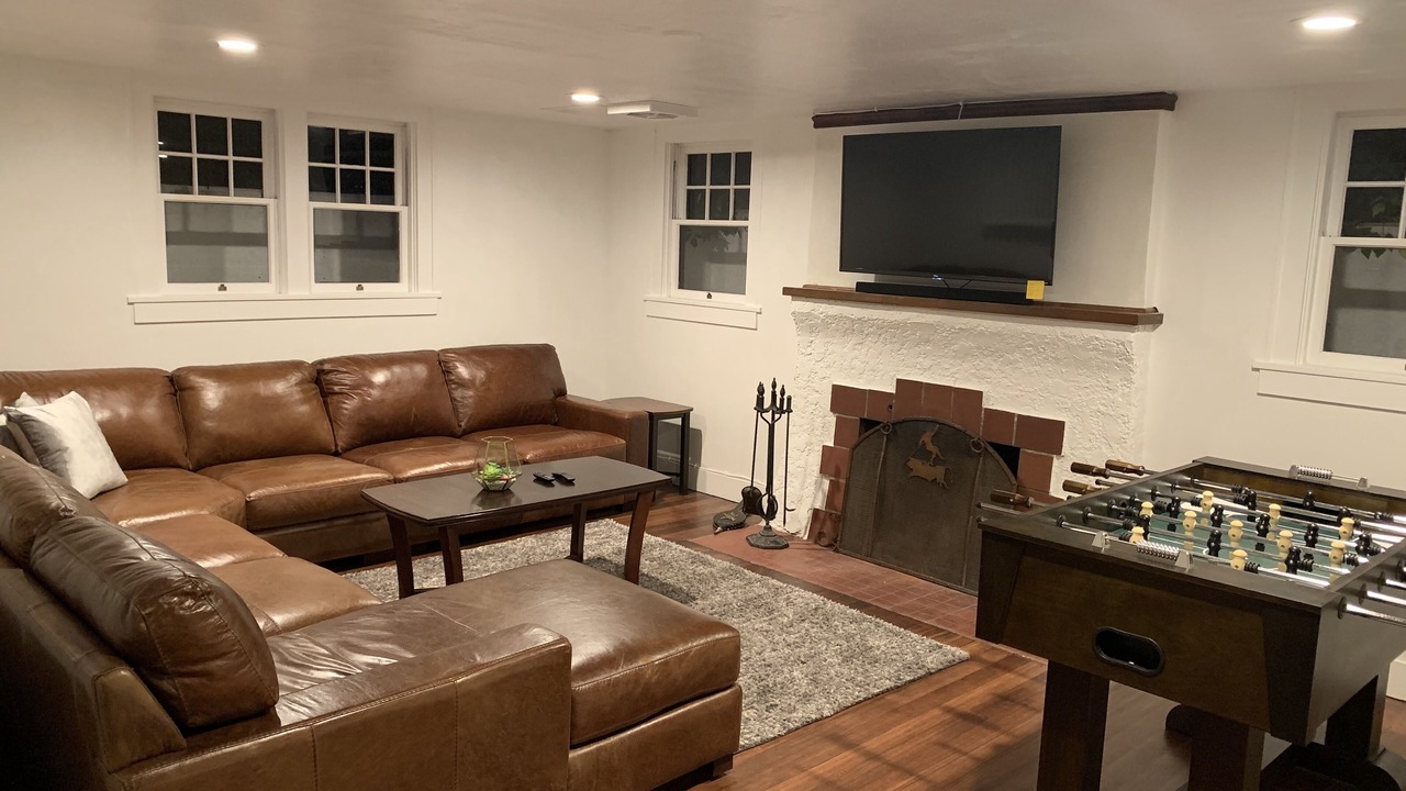 Photo of Livingroom in Eagle