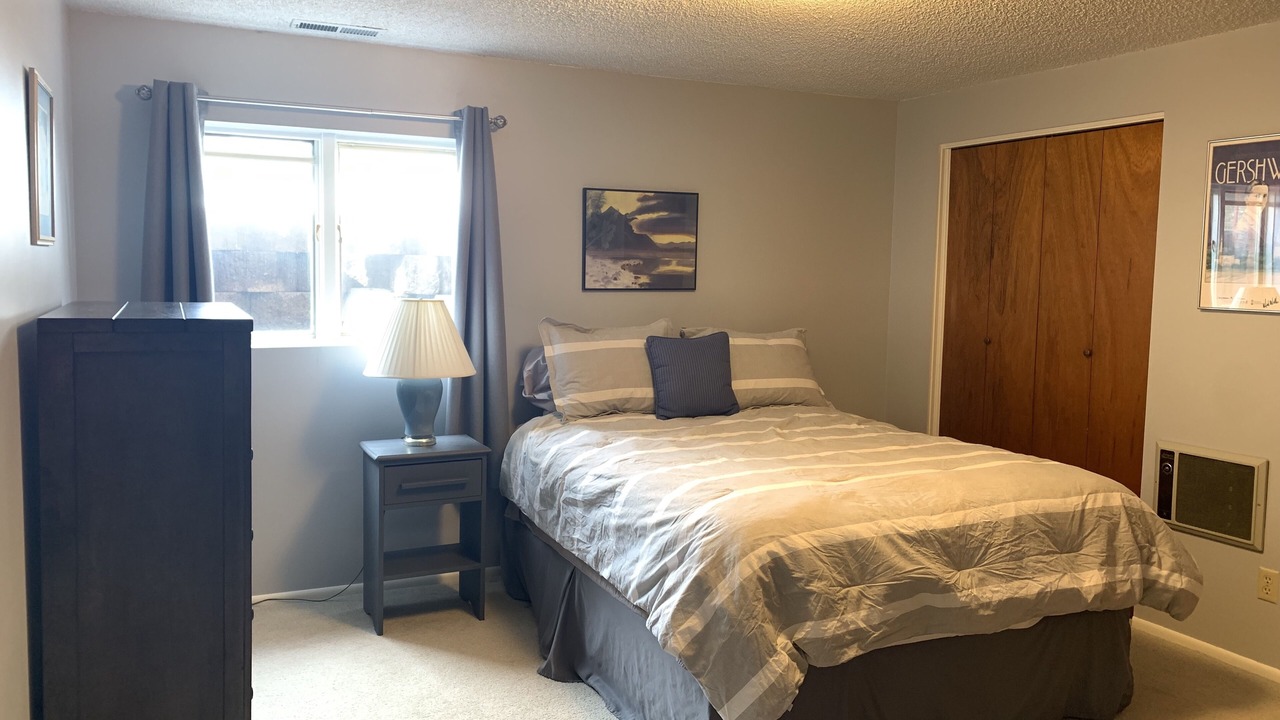 Photo of Bedroom in Helena
