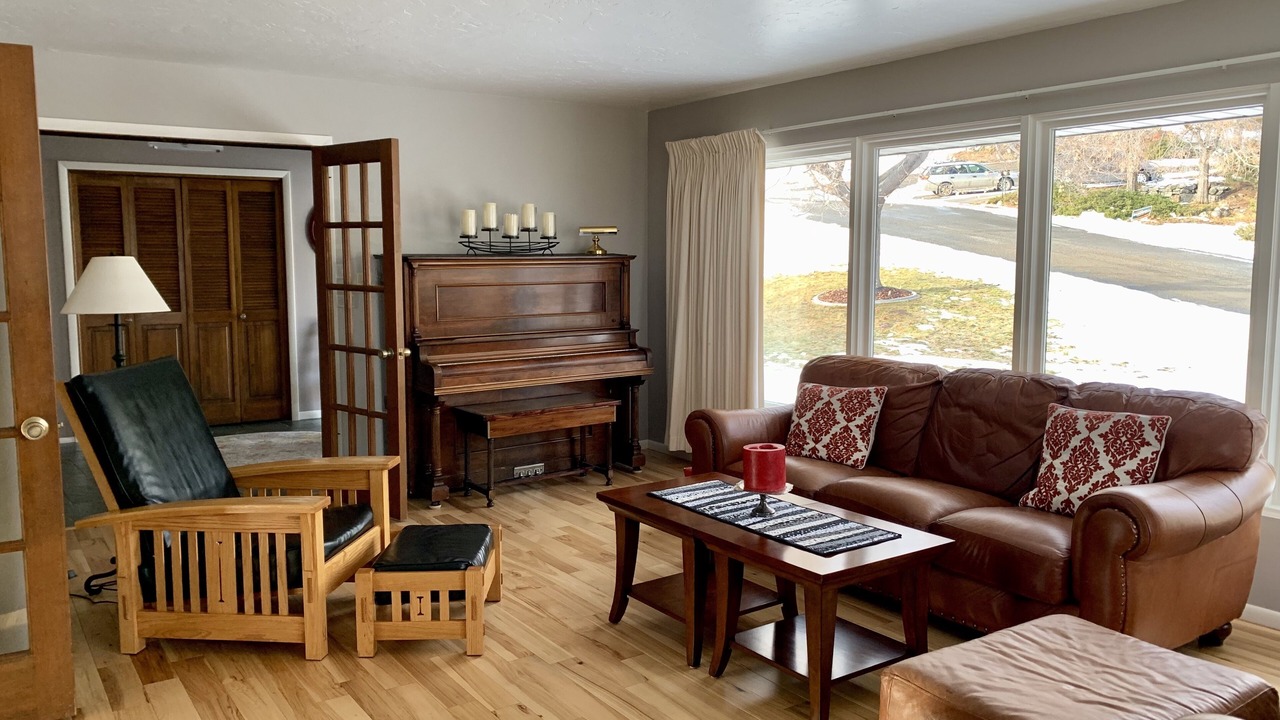 Photo of Livingroom in Helena