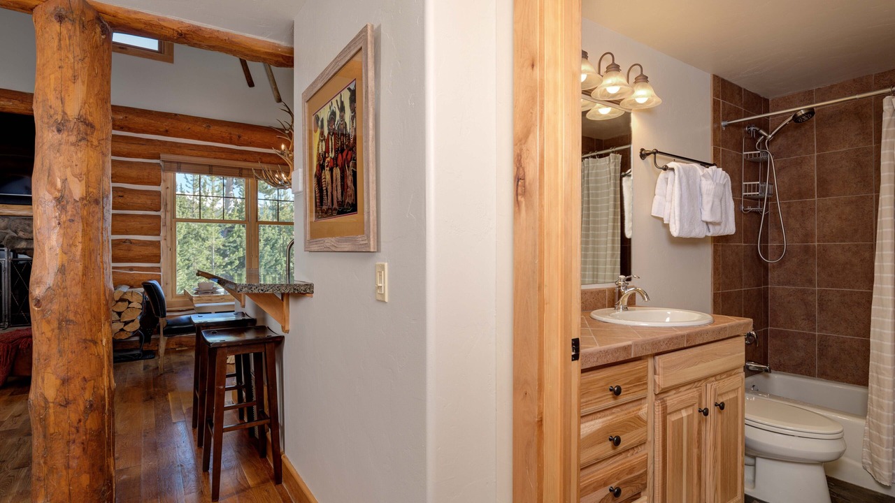 Photo of Bathroom in Powder Ridge