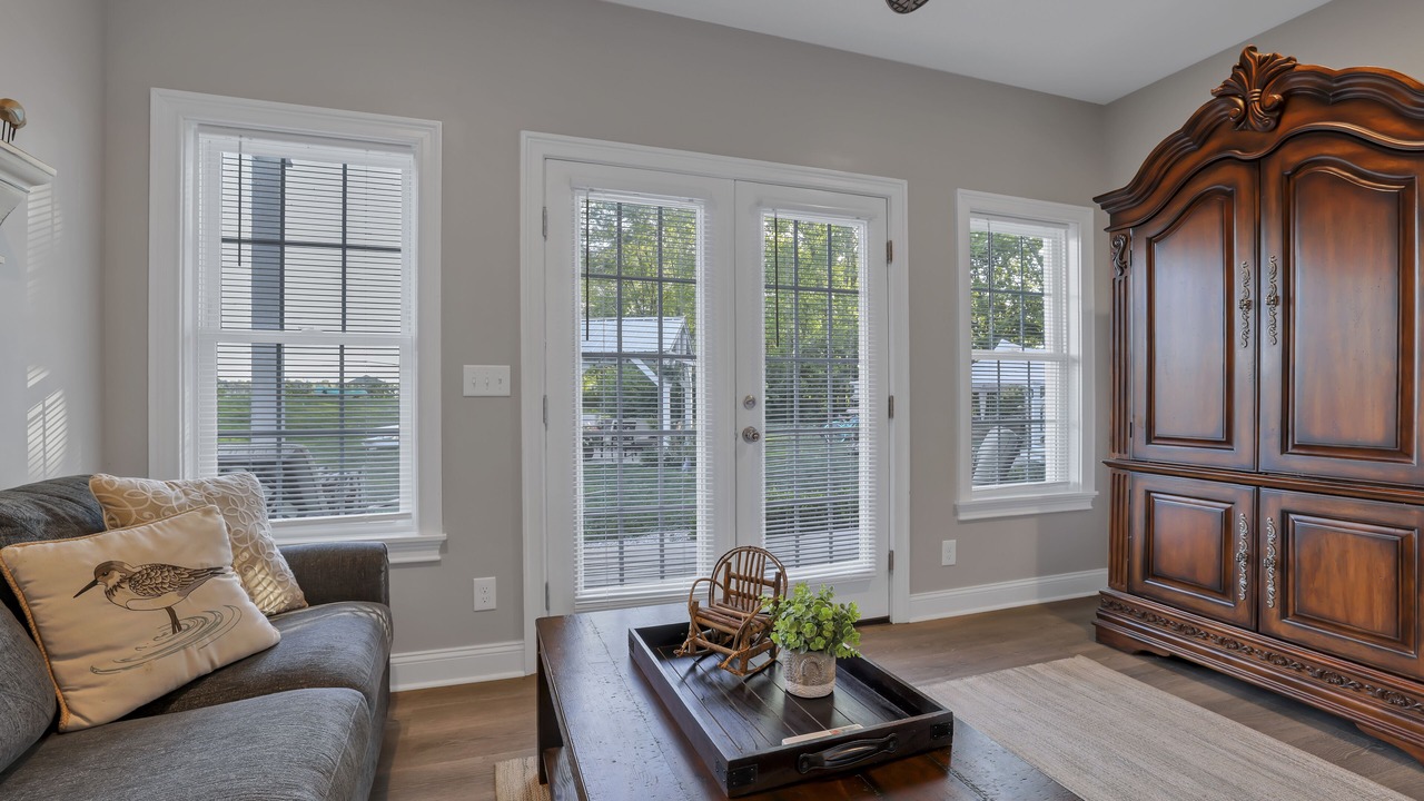 Photo of Livingroom in Buckeye Lake