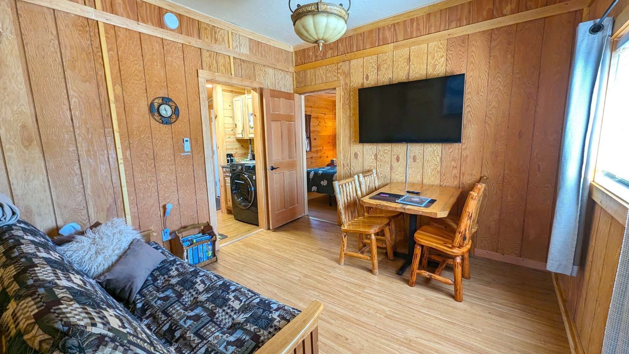 Photo of Bedroom in Gardiner