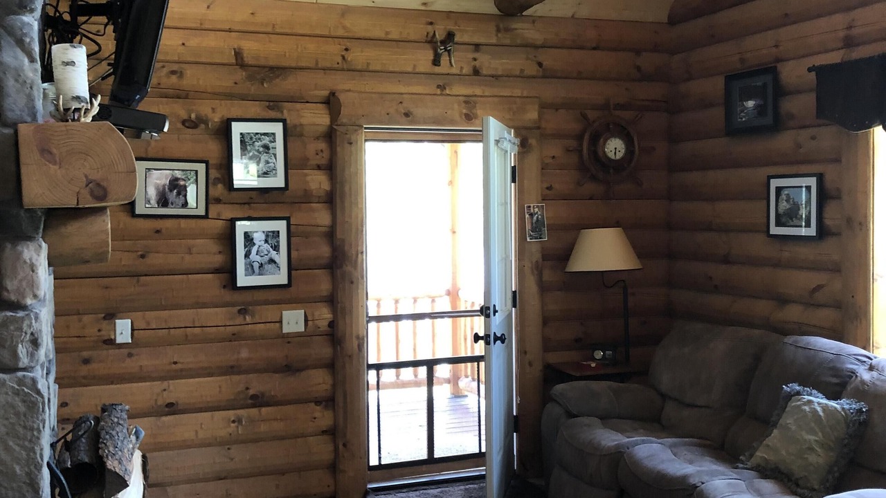 Photo of Livingroom in Fairburn