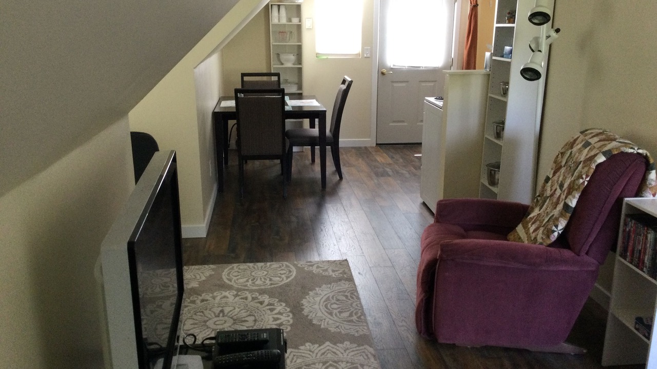 Photo of Livingroom in Jefferson City
