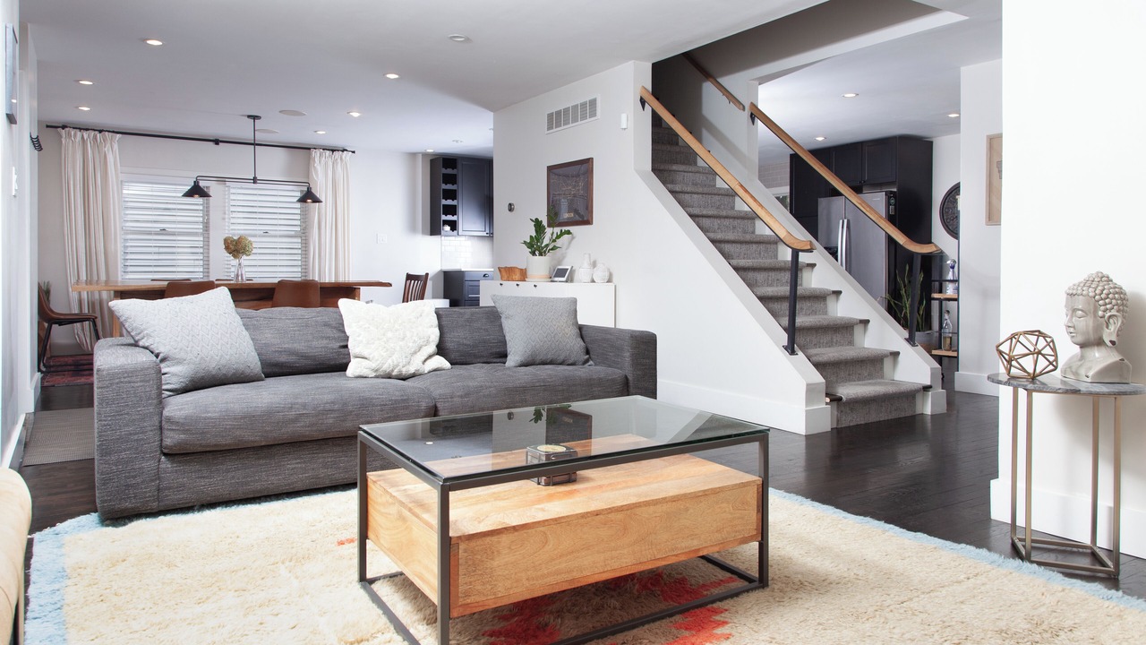Photo of Livingroom in Pleasant Ridge