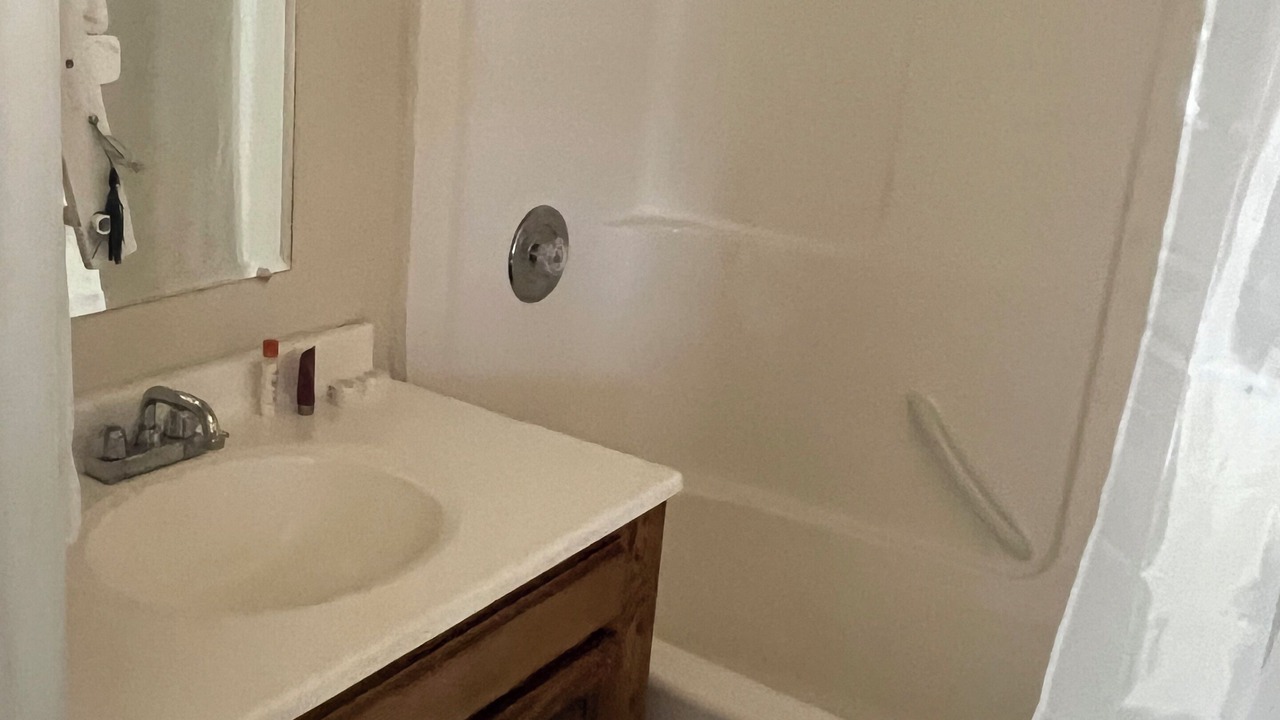 Photo of Bathroom in Melrose