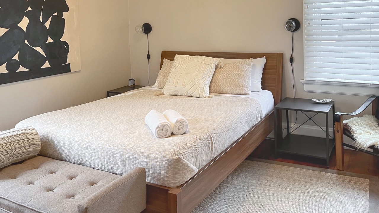 Photo of Bedroom in Mount Lookout