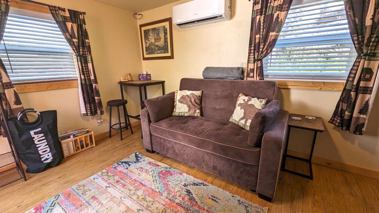 Photo of Livingroom in Gardiner
