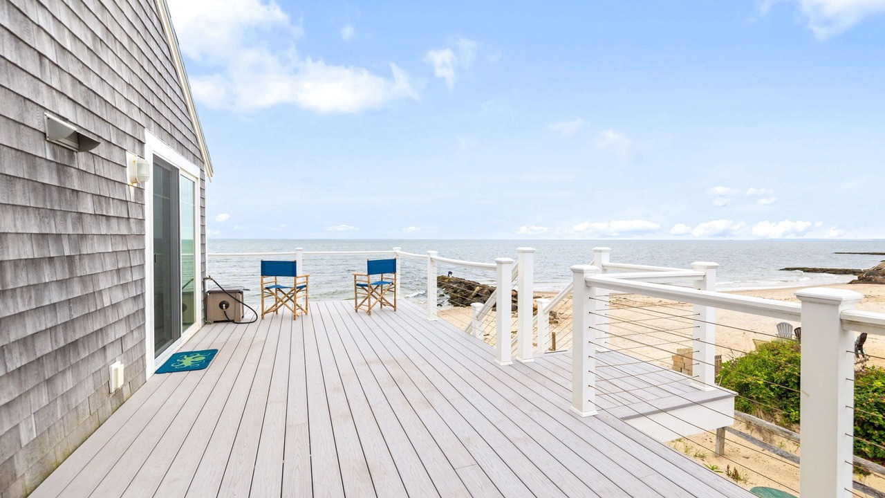 Photo of Patio Balcony in Dennis Port