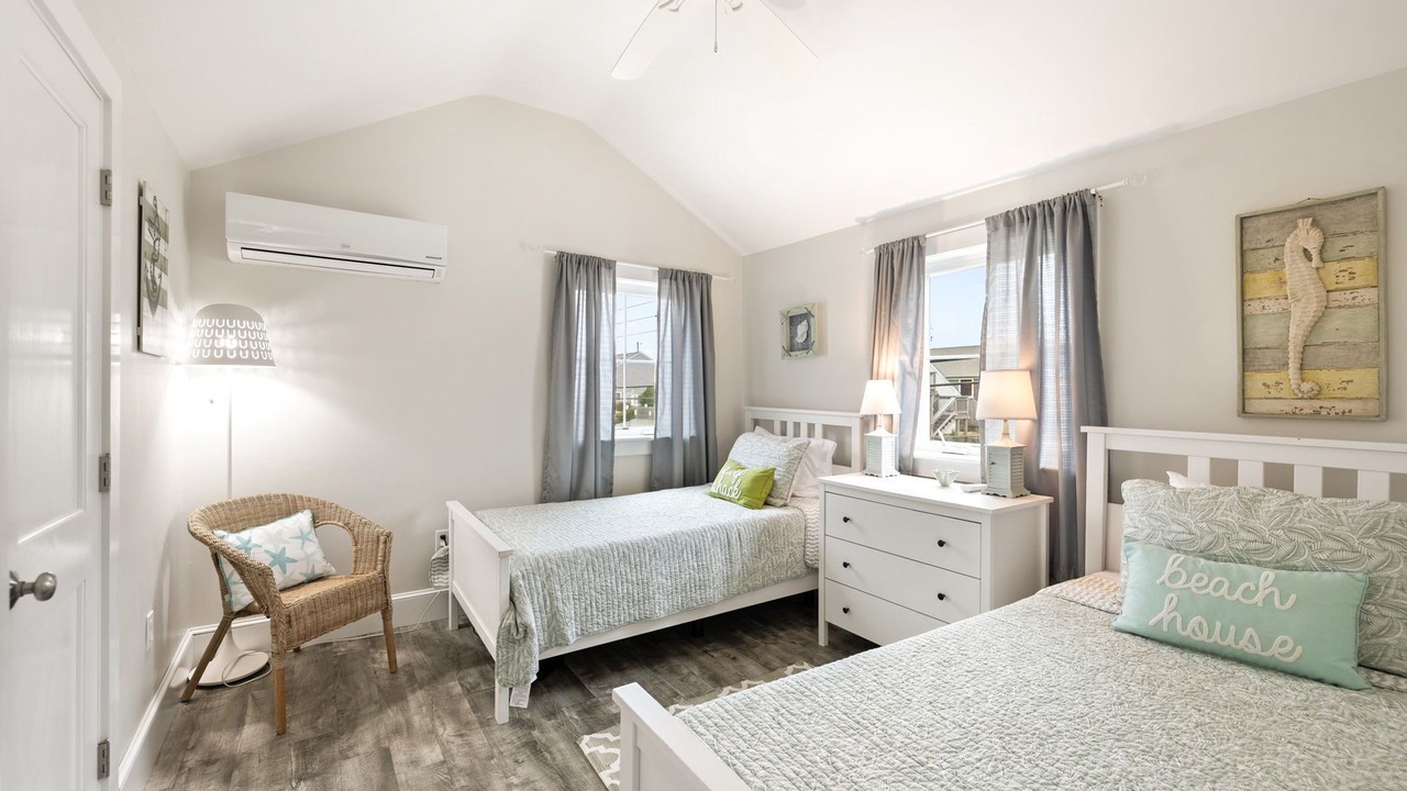 Photo of Bedroom in Dennis Port
