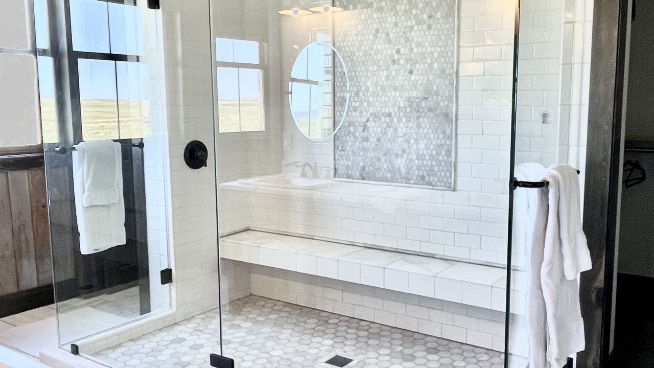 Photo of Bathroom in Belt
