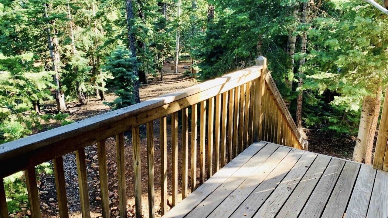 Photo of Outdoor in Meadow View Heights