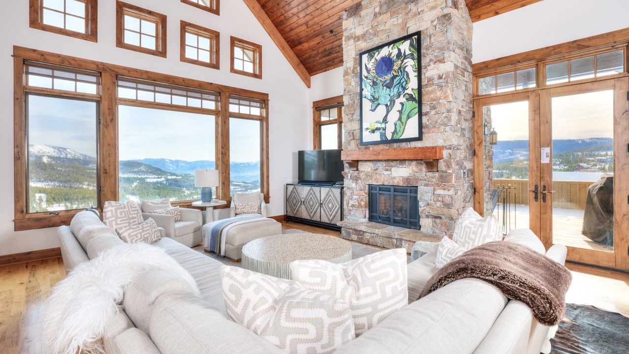 Photo of Bedroom in Saddle Ridge