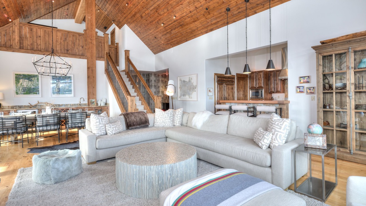 Photo of Bedroom in Saddle Ridge