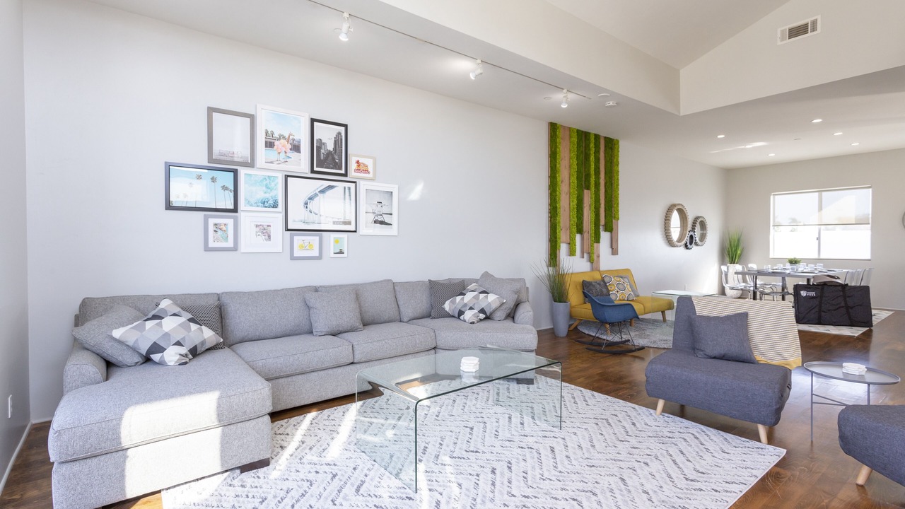 Photo of Livingroom in Coronado