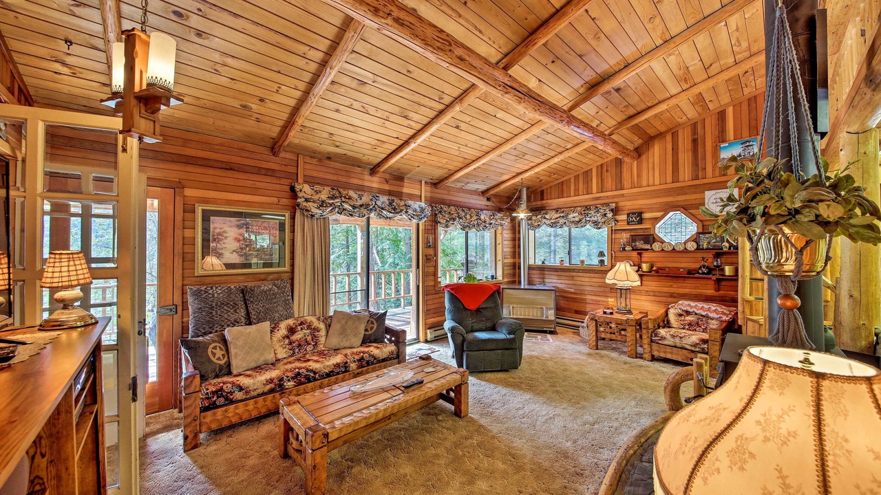 Photo of Livingroom in Troy