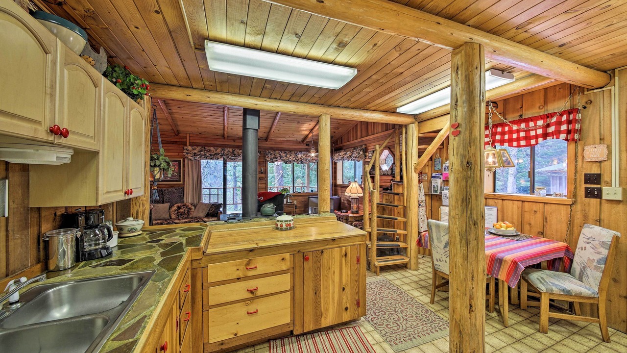 Photo of Kitchen in Troy