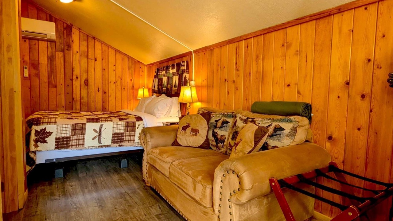 Photo of Bedroom in Gardiner