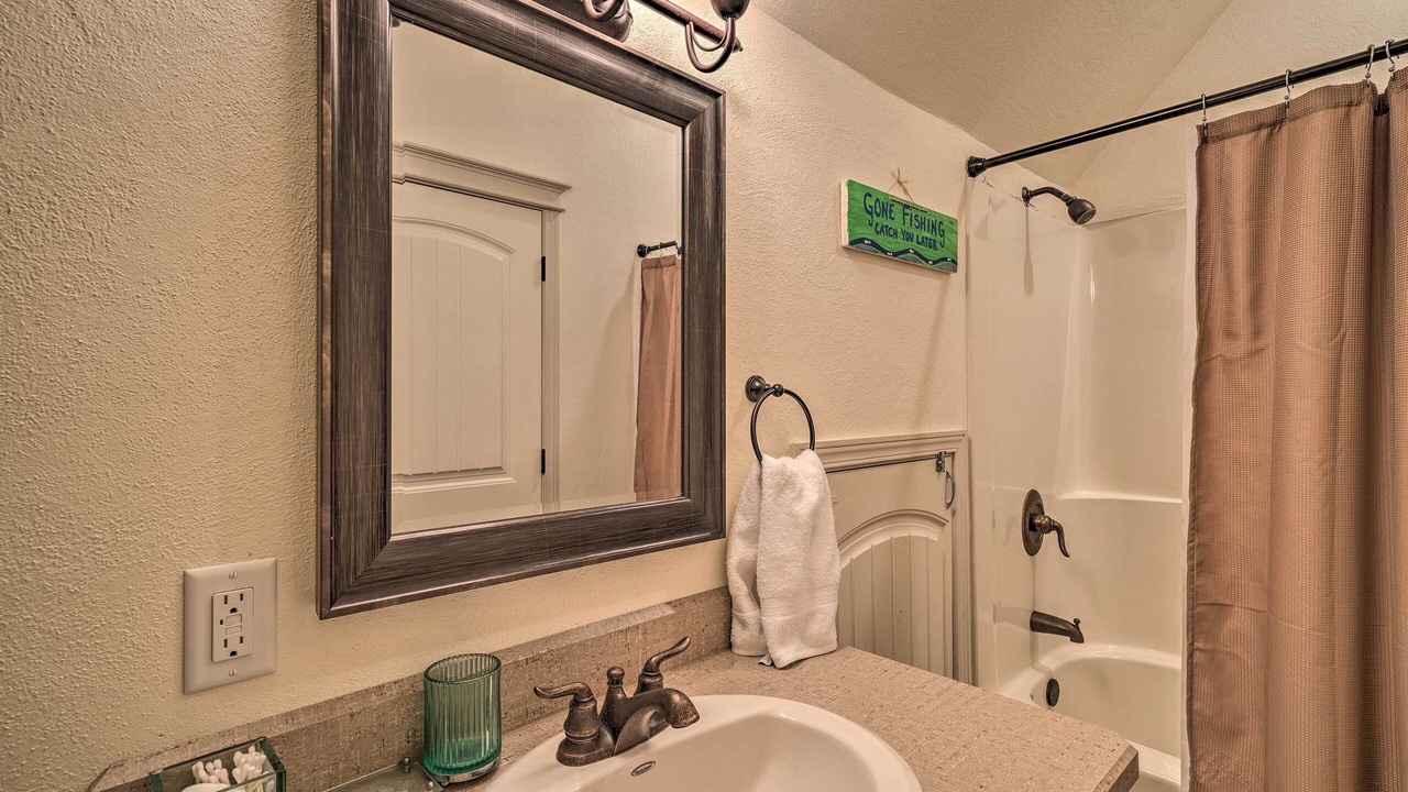 Photo of Bathroom in Red Lodge
