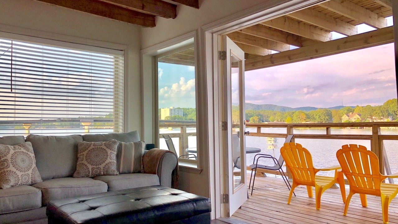 Photo of Livingroom in Rockwell