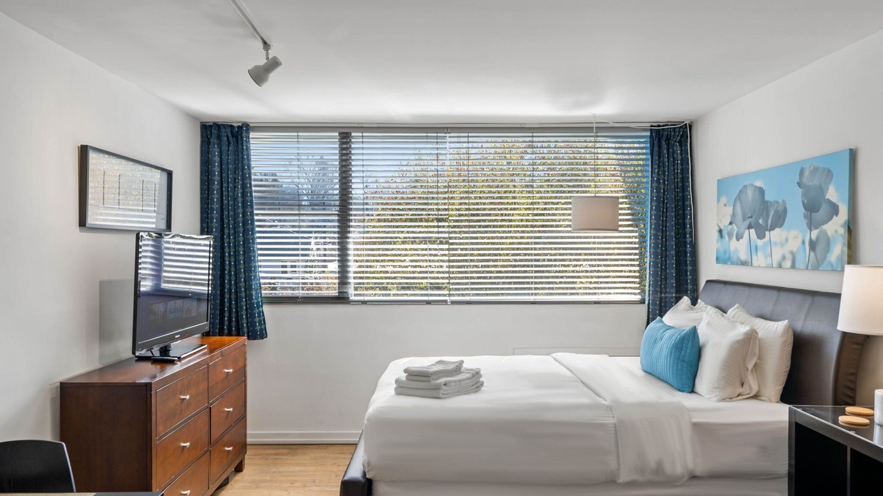 Photo of Bedroom in Midtown