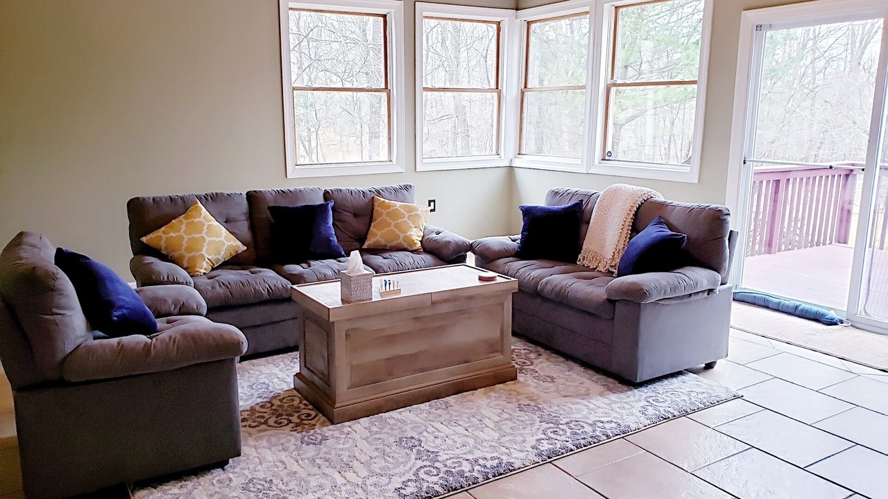 Photo of Livingroom in Stroudsburg
