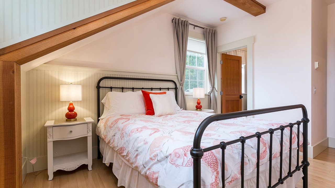 Photo of Bedroom in Bellingham