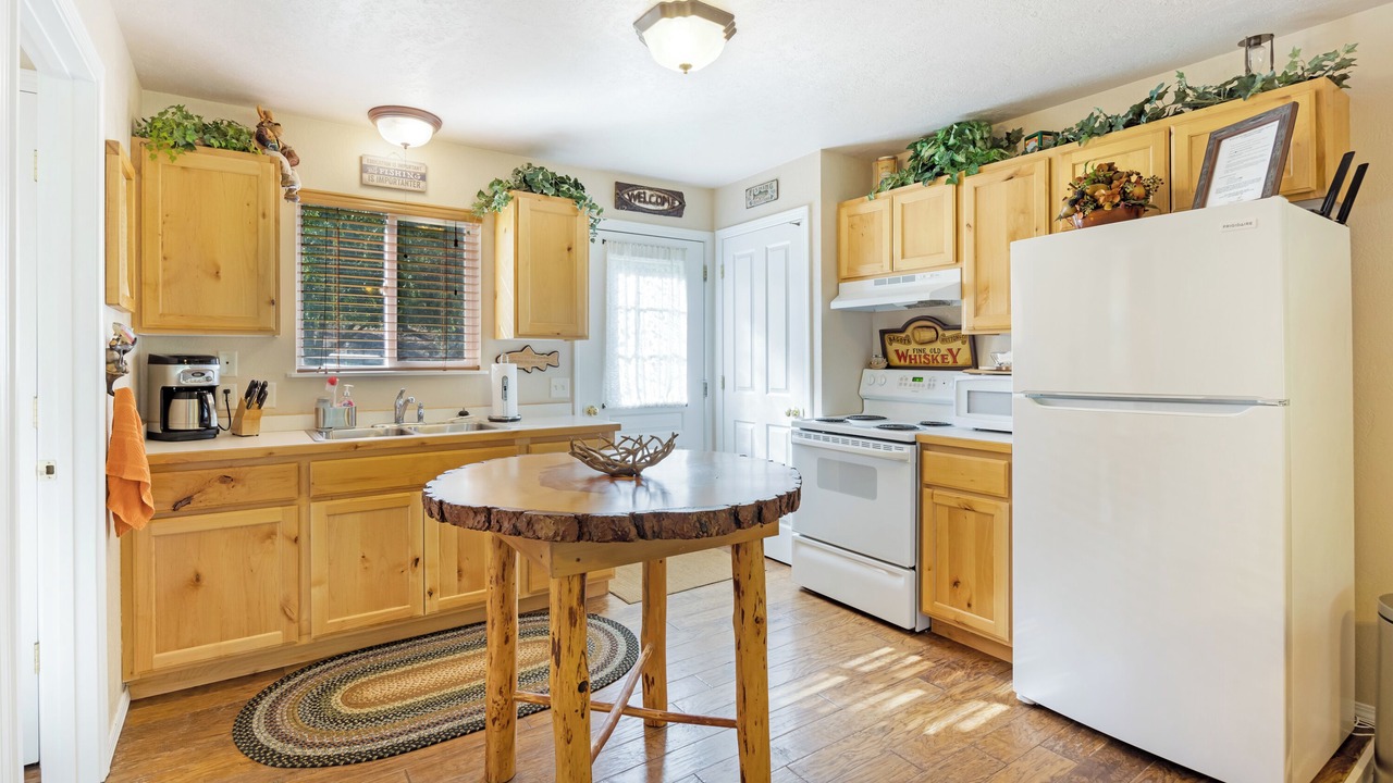 Photo of Kitchen in Clinton