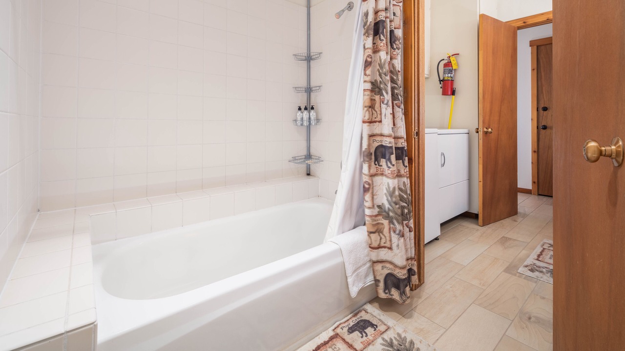 Photo of Bathroom in Moose Wilson Road
