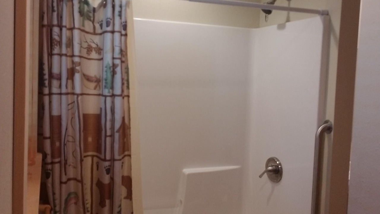 Photo of Bathroom in Frazee