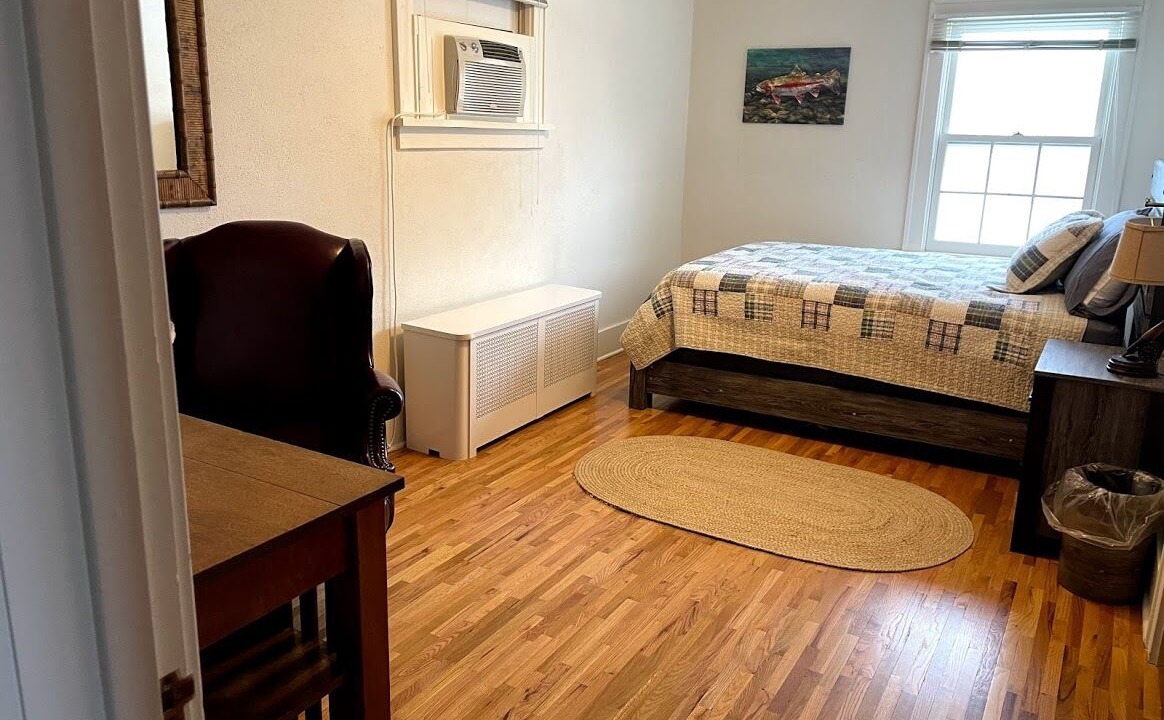 Photo of Bedroom in Wolf Creek
