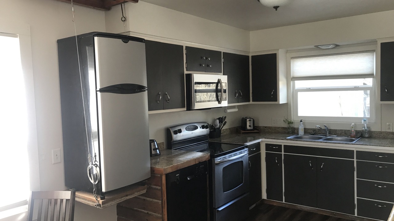 Photo of Kitchen in Franklin to the Fort
