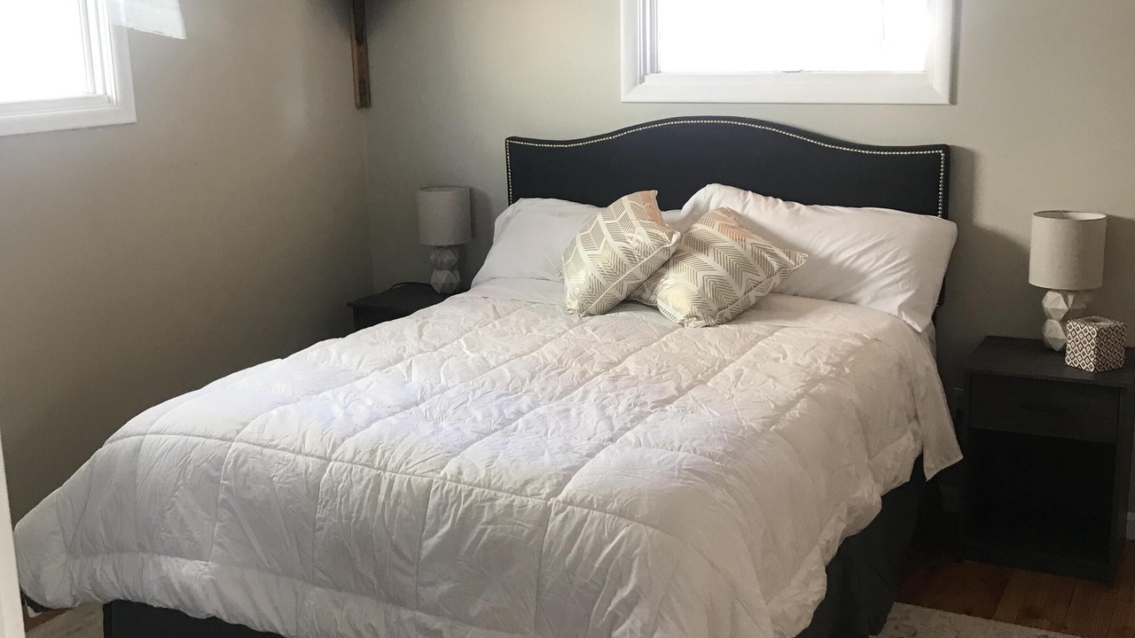 Photo of Bedroom in Franklin to the Fort