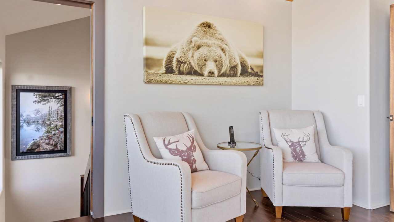 Photo of Bedroom in Windcliff Estates