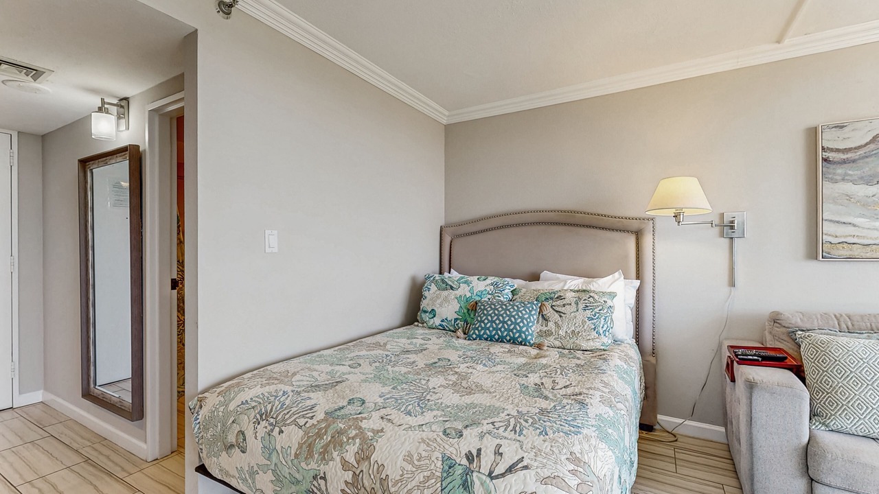 Photo of Bedroom in Galveston